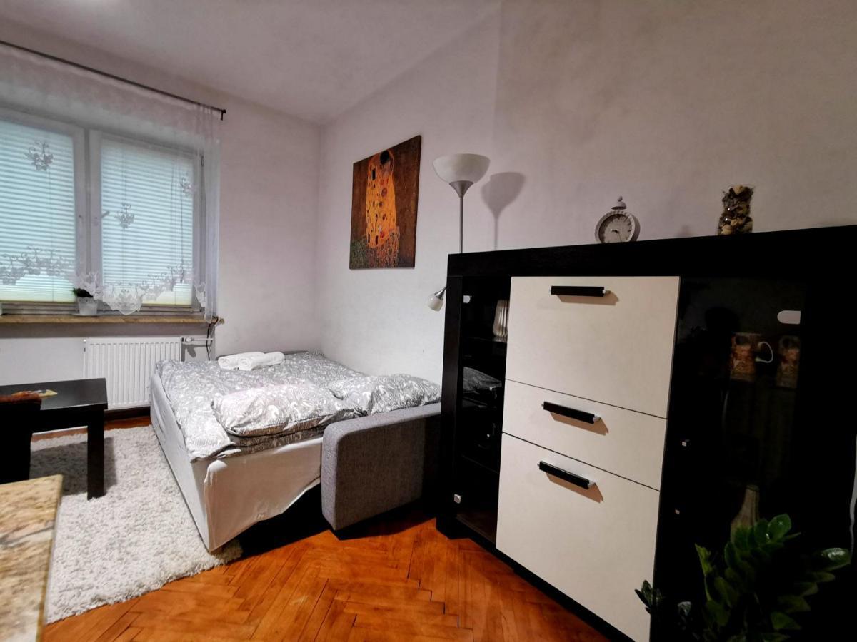 Krakow Centrum Gurgacza Apartments エクステリア 写真